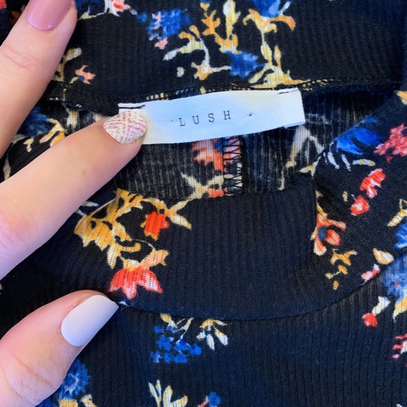 Mock Turtleneck Cotton Floral Dress - Picture 3 of 6